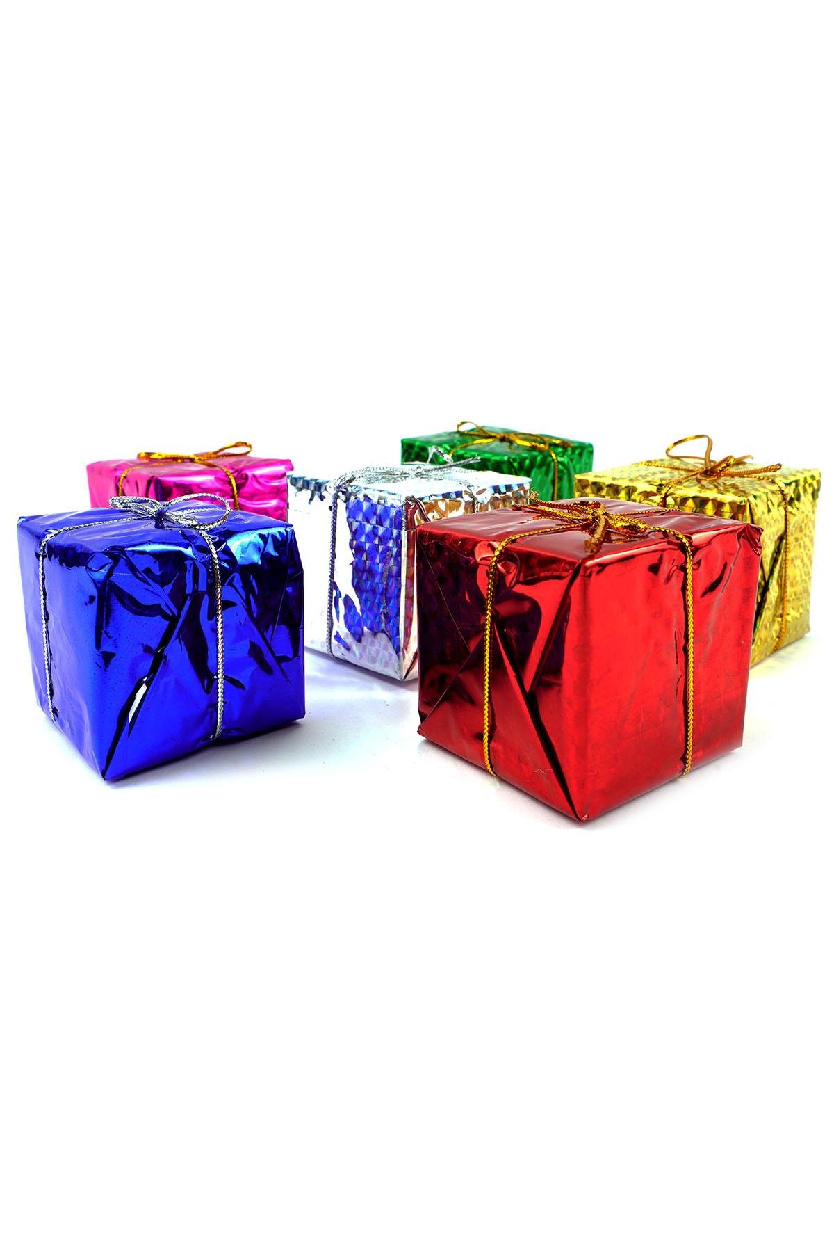 Yılbaşı Çam Ağacı Süsü Renkli Hediye Paketi 6'lı