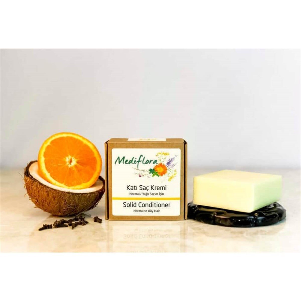 Normal ve Yağlı Saçlar İçin Katı Saç Kremi