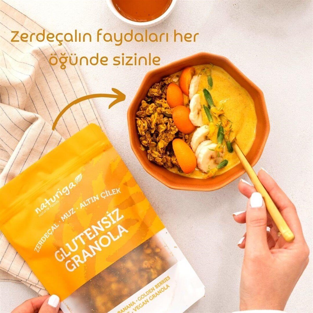 Glutensiz Zerdeçal Altın Çilek Granola 250gr