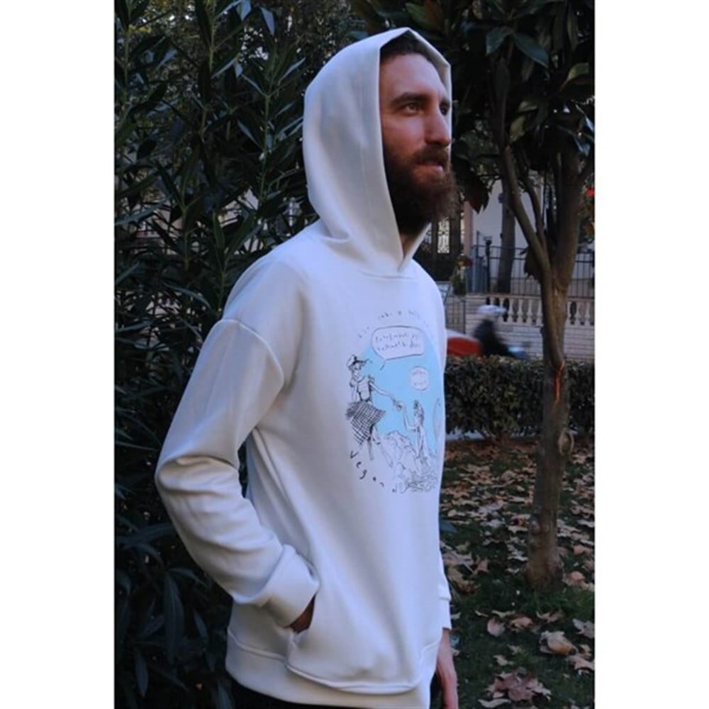 Beyaz Hoodie - Bir Rakı Balık Hikayesi
