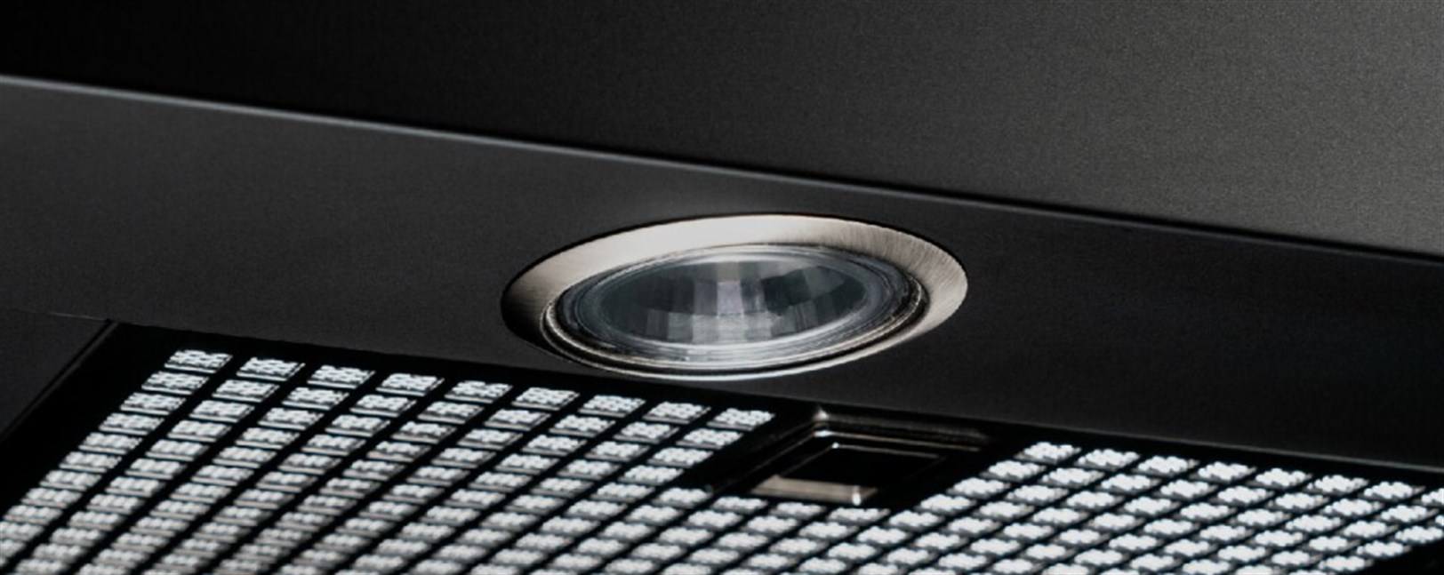 BERTAZZONI  KT90P1ANT  90CM DUVAR DAVLUMBAZ CARBONIOBERTAZZONI