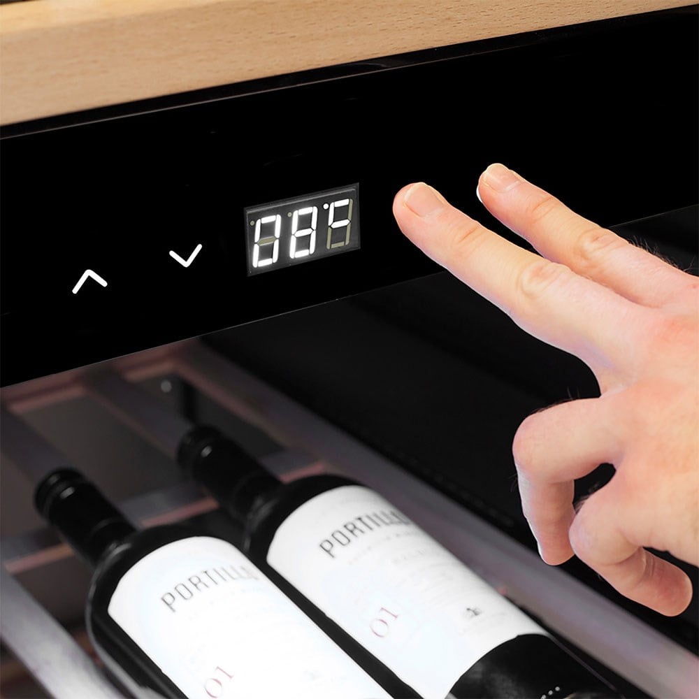 Caso Wine Chef Pro 126 - 2D Black Şarap DolabıCaso