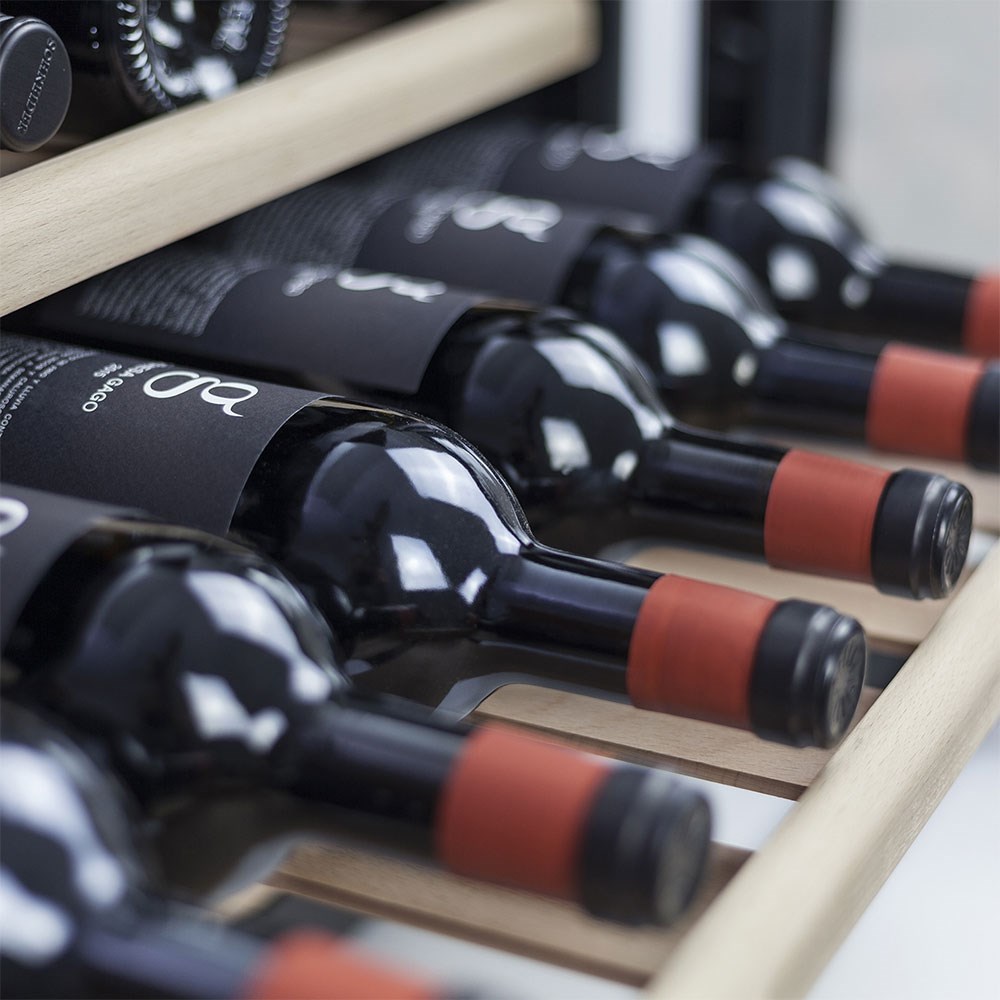 Caso Wine Safe 18 EB Şarap DolabıCaso