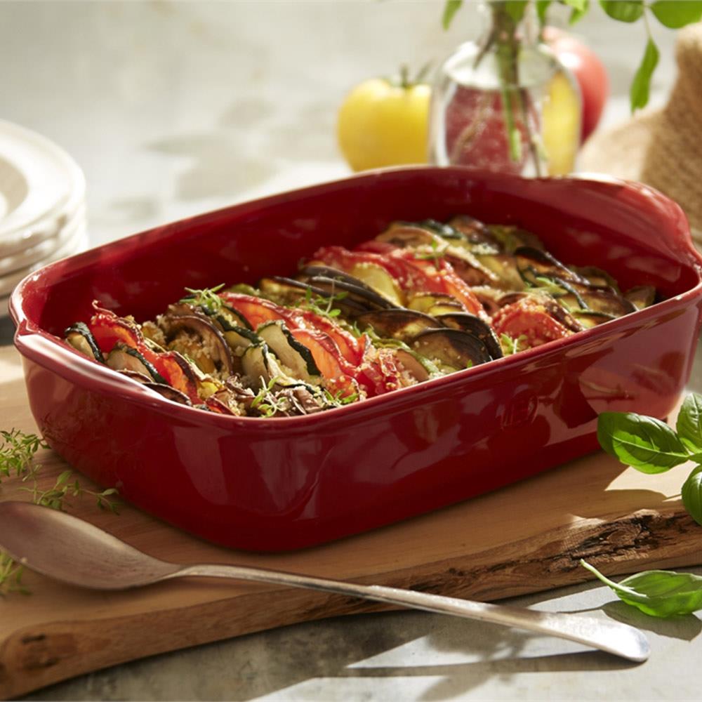 Emile Henry Fırın Kabı Dikdörtgen 19 x 30 cm Kırmızı/BurgundyEmile Henry