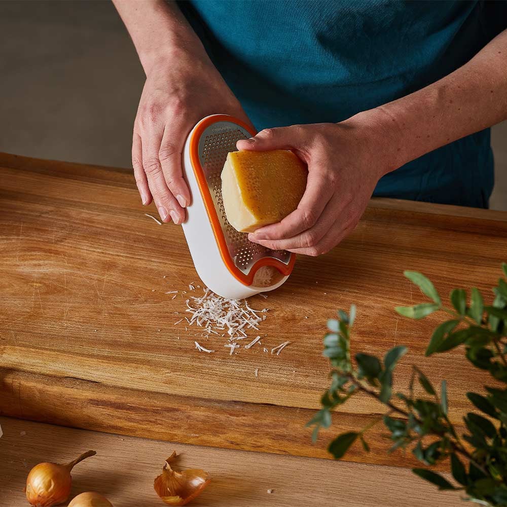 Fiskars Kapaklı Kutu RendeFiskars