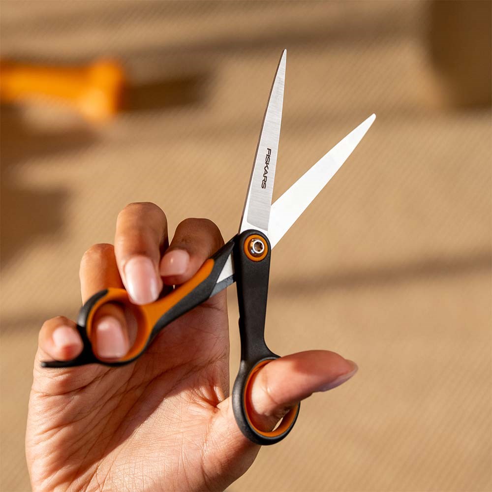 Fiskars Kedi ve Köpek Tüy Düzeltme MakasıFiskars