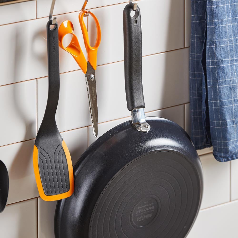 Fiskars Tava 24 cmFiskars