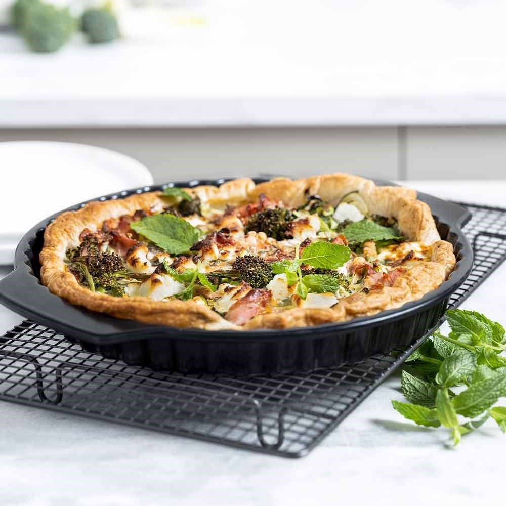 GreenPan Bistro Seramik Tart Kabı 28 cm SiyahGreenPan