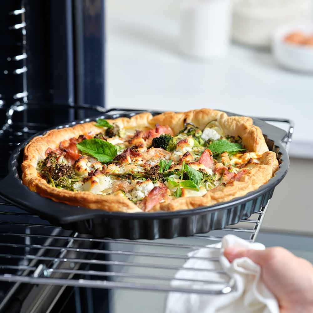 GreenPan Bistro Seramik Tart Kabı 28 cm SiyahGreenPan