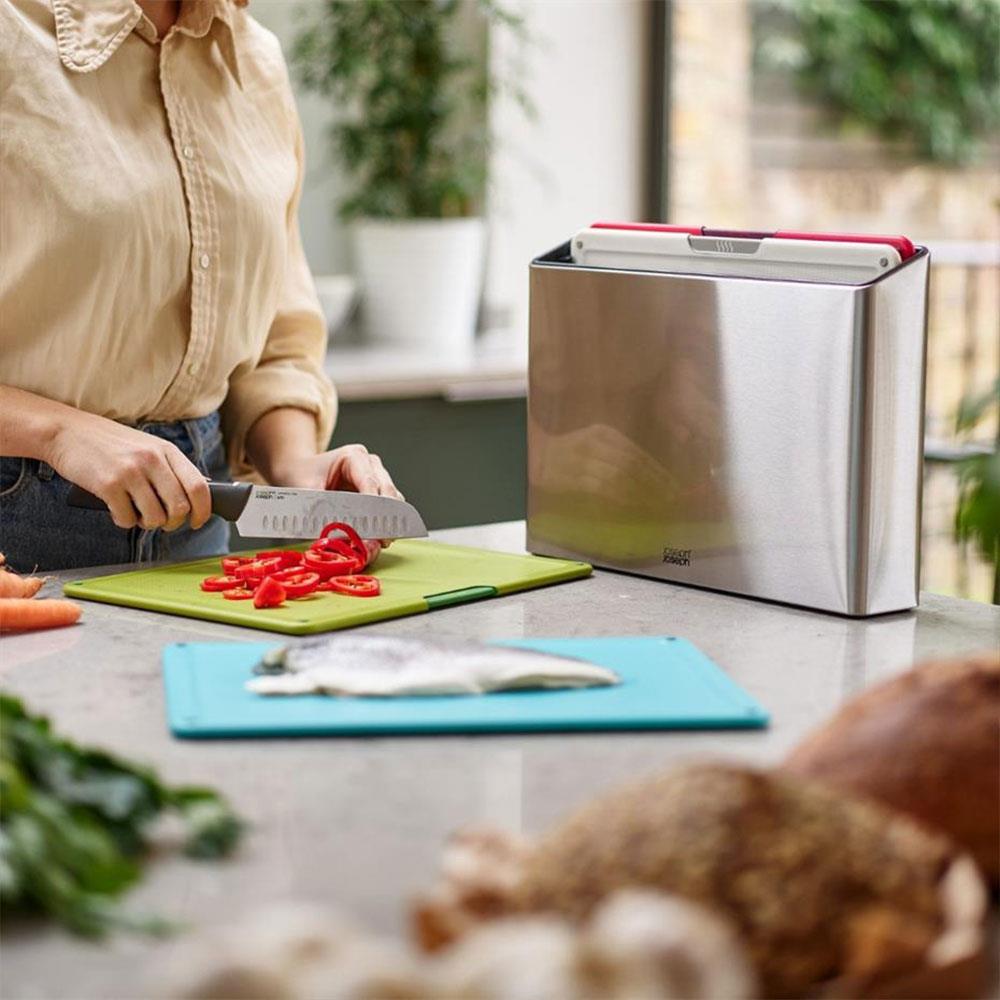 Joseph Joseph Folio™ 4 Parça Standlı Kesme Tahtası Çok RenkliJoseph Joseph