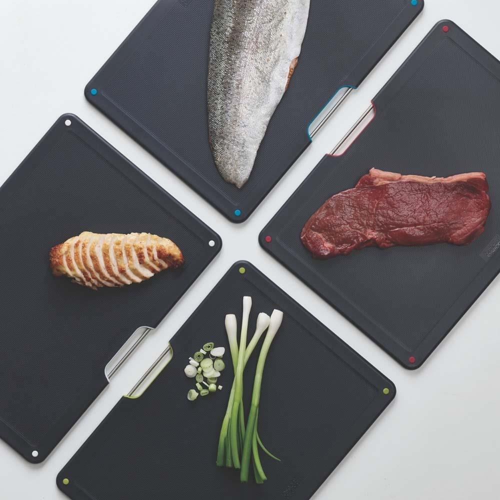 Joseph Joseph Folio™ 4 Parça Standlı Kesme Tahtası SiyahJoseph Joseph