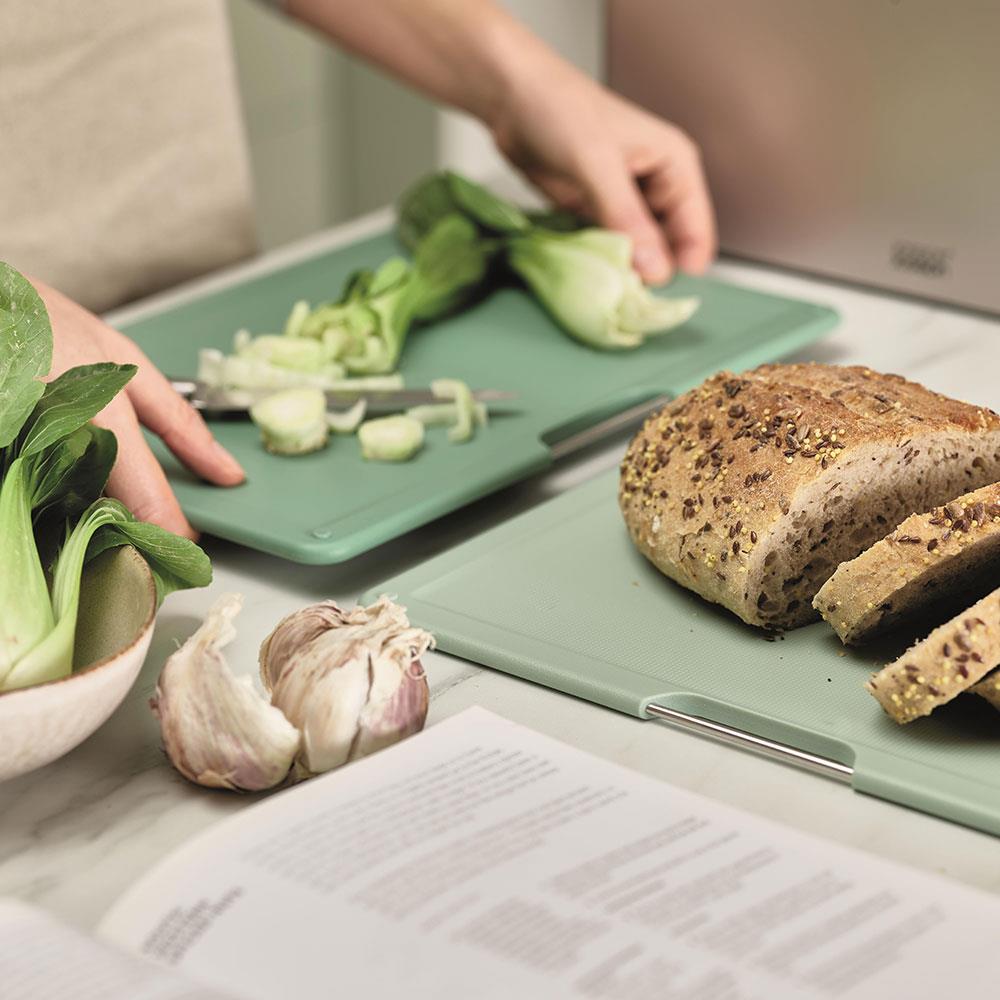 Joseph Joseph Folio™ Büyük Boy 4 Parça Standlı Kesme Tahtası YeşilJoseph Joseph