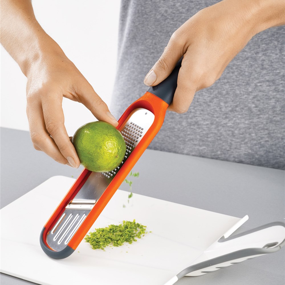 Joseph Joseph Handi-Grate™ 2'si 1 Arada Mini Rende ve Dilimleyici TuruncuJoseph Joseph