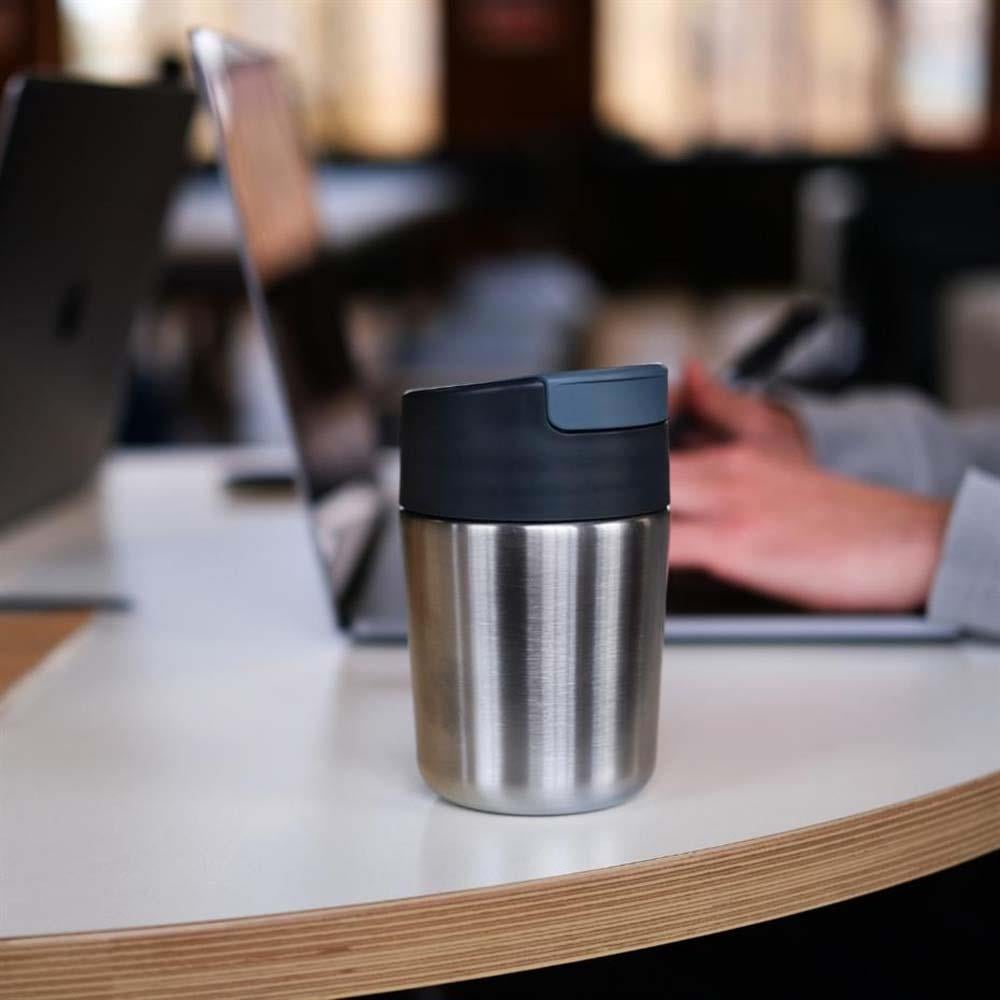 Joseph Joseph Sipp™ Kapaklı Travel Mug 454 ml ÇelikJoseph Joseph