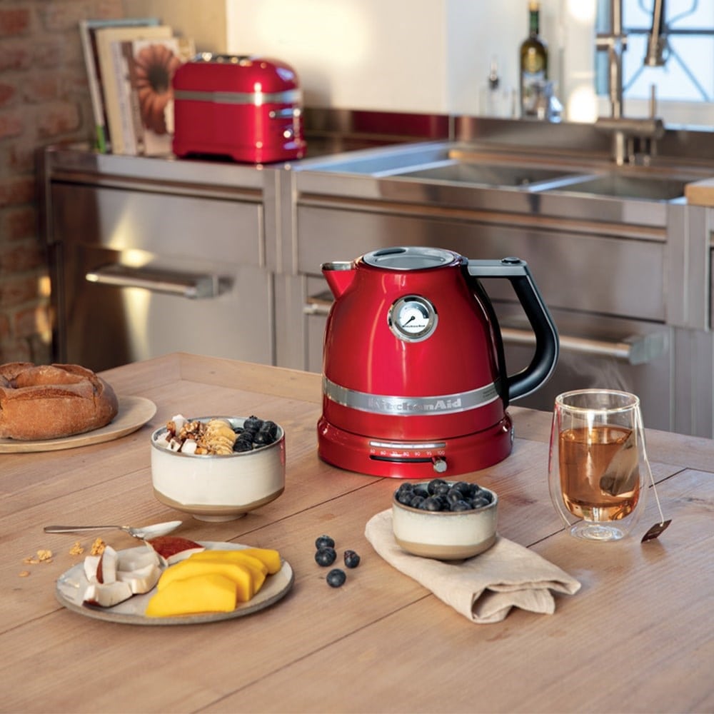 KitchenAid 5KEK1522EER Artisan 1,5 L Su Isıtıcısı Empire RedKitchenAid