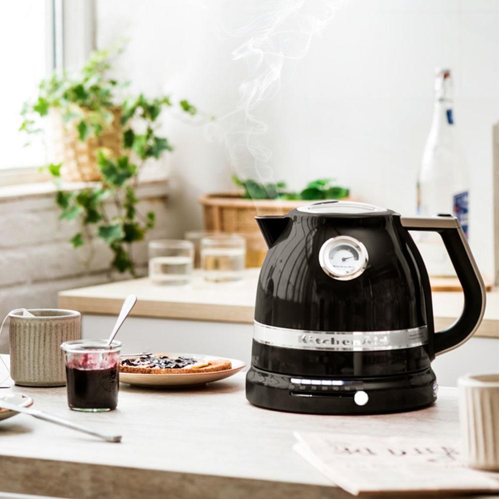 KitchenAid 5KEK1522EOB Artisan 1,5 L Su Isıtıcısı Onyx BlackKitchenAid