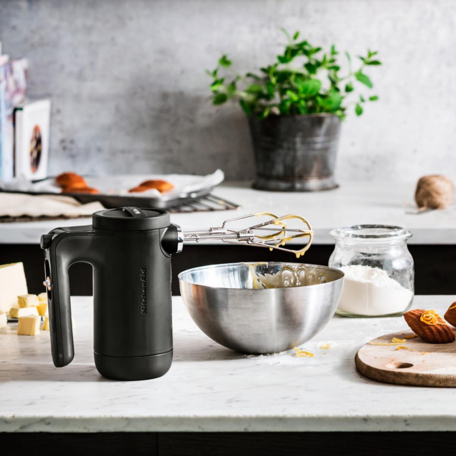 KitchenAid 5KHMB732EBM Kablosuz El Mikseri Matte BlackKitchenAid