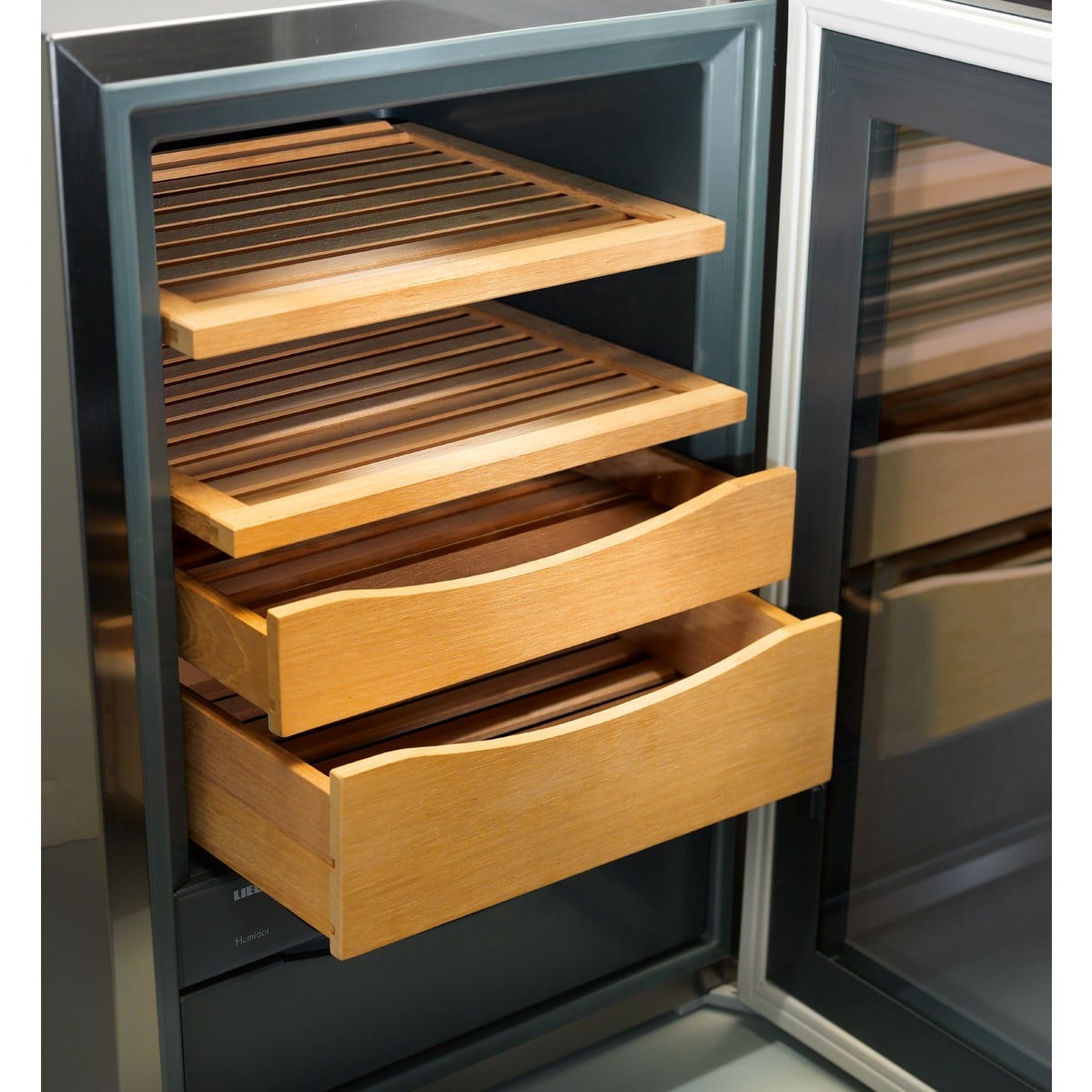 Liebherr ZKes 453 Humidor Puro Dolabı InoxLiebherr