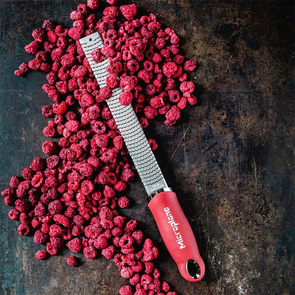 Microplane Premium Classic Zester Rende Nar KırmızıMicroplane