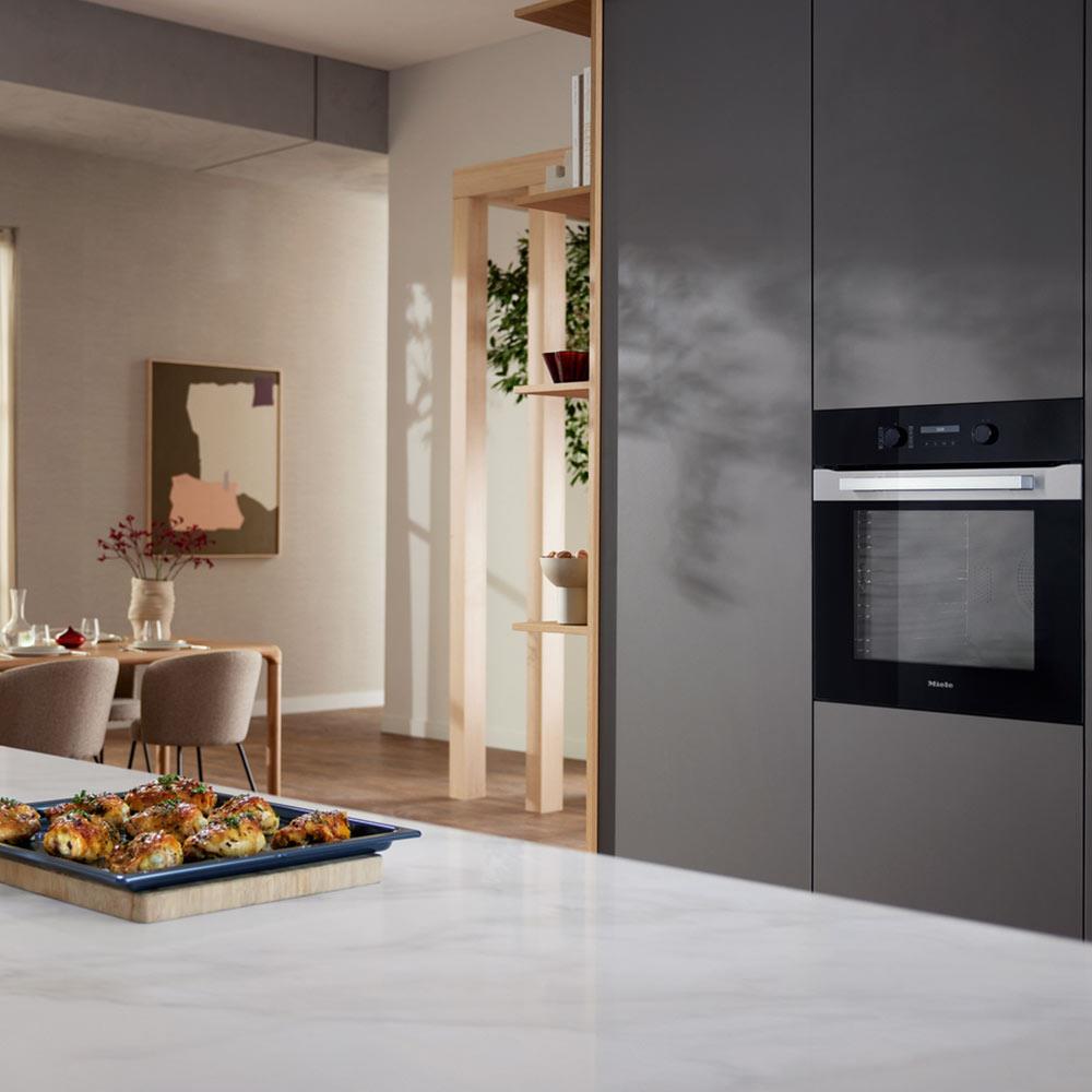Miele B PureLine Ankastre Fırın A+ PerfectClean SiyahMiele