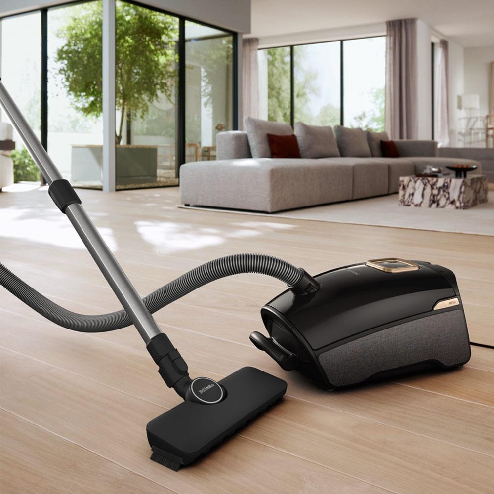 Miele Guard L1 AllFloor Toz Torbalı Süpürge Obsidian SiyahıMIELE-S