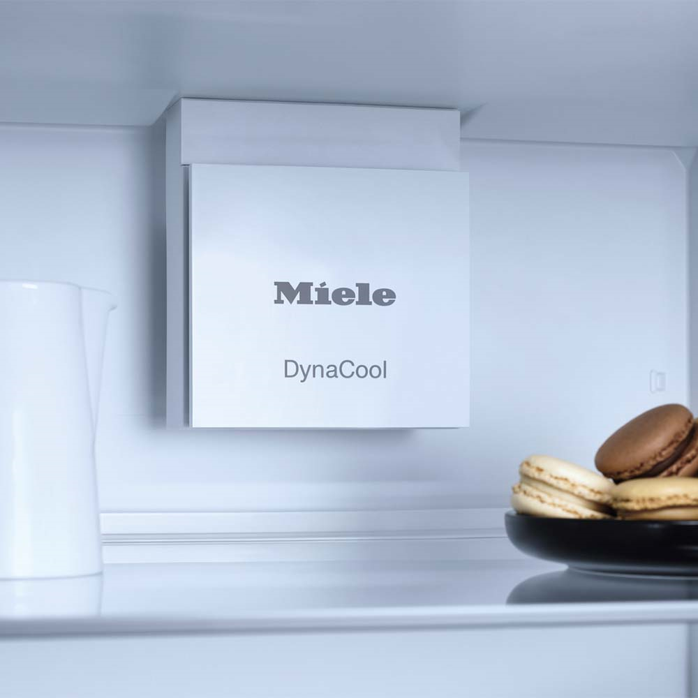 Miele K 7716 E Ankastre Entegre Donduruculu Buzdolabı E Enerji Sınıfı BeyazMiele