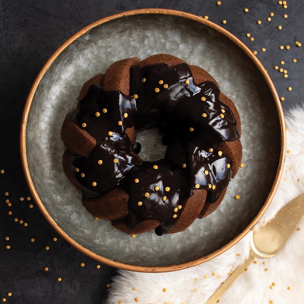 Nordic Ware 75th Anniversary Braided Bundt Pan Kek KalıbıNordic Ware