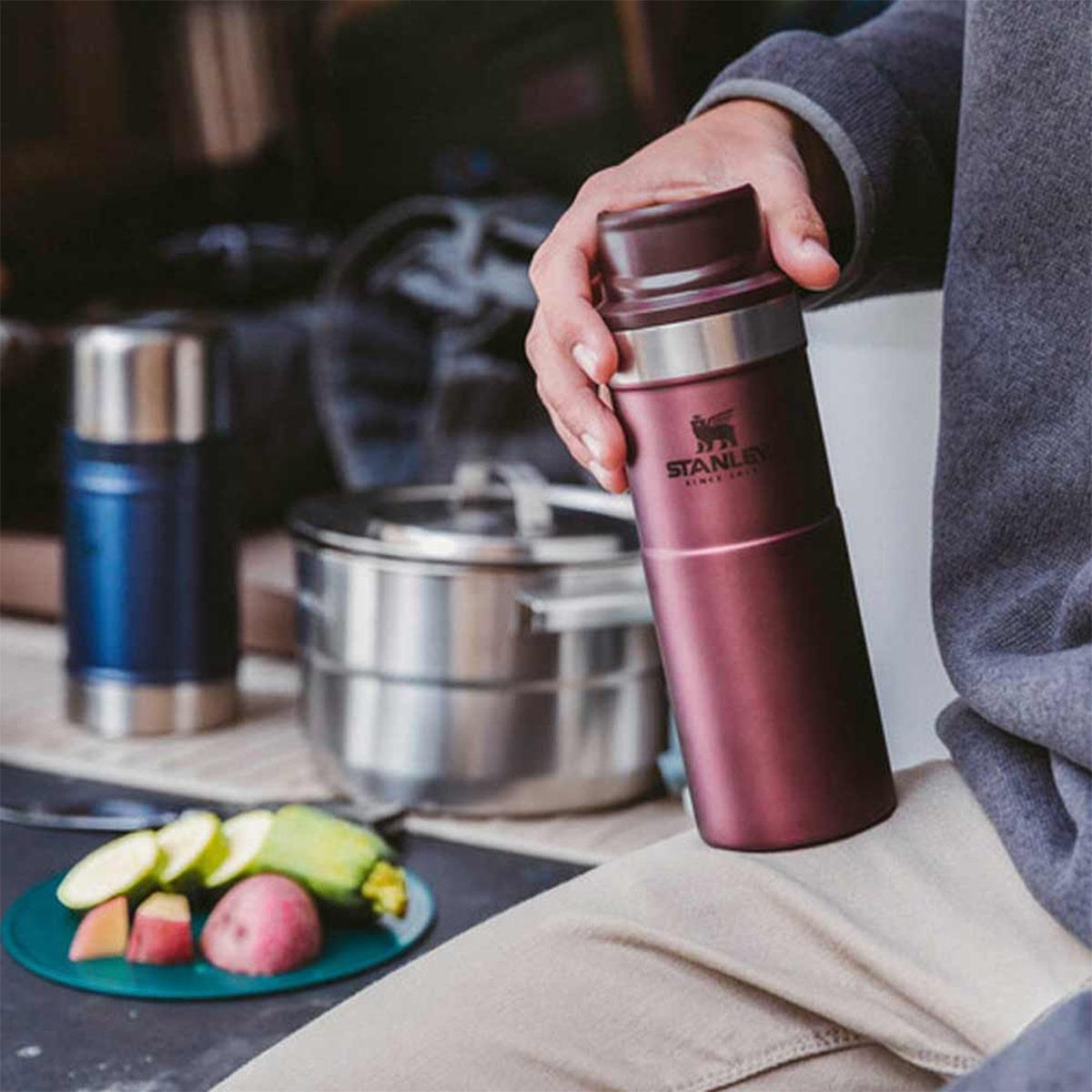 STANLEY 1009848010 TRİGGER-ACTİON TRAVEL MUG .35L / 12OZStanley