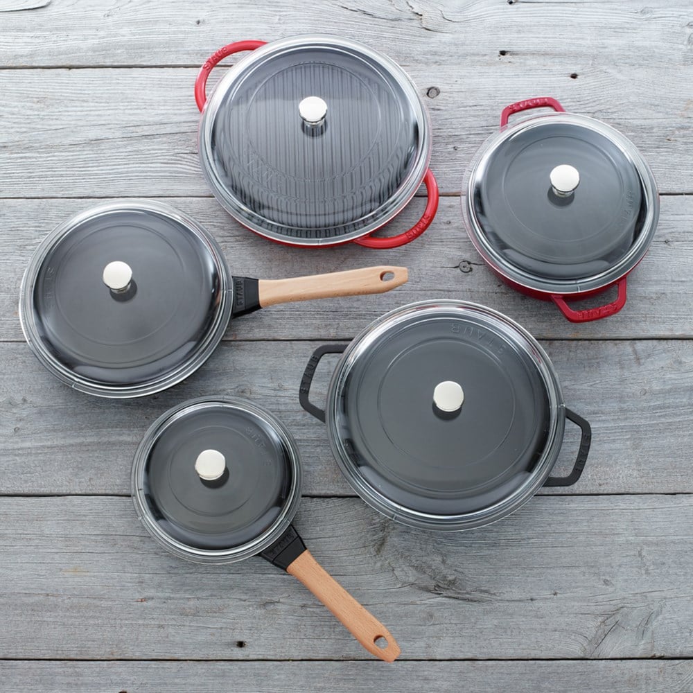 Staub B Cam Kapaklı Döküm Tencere 28 cm SiyahStaub
