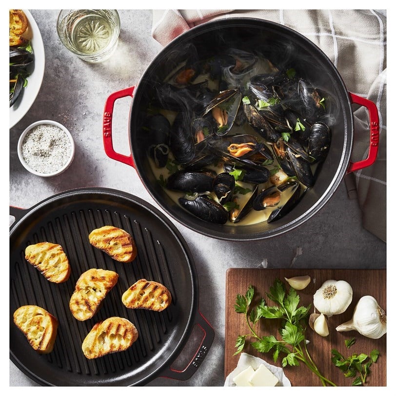 Staub B Döküm Tencere + Döküm Tava 28 cm KirazStaub