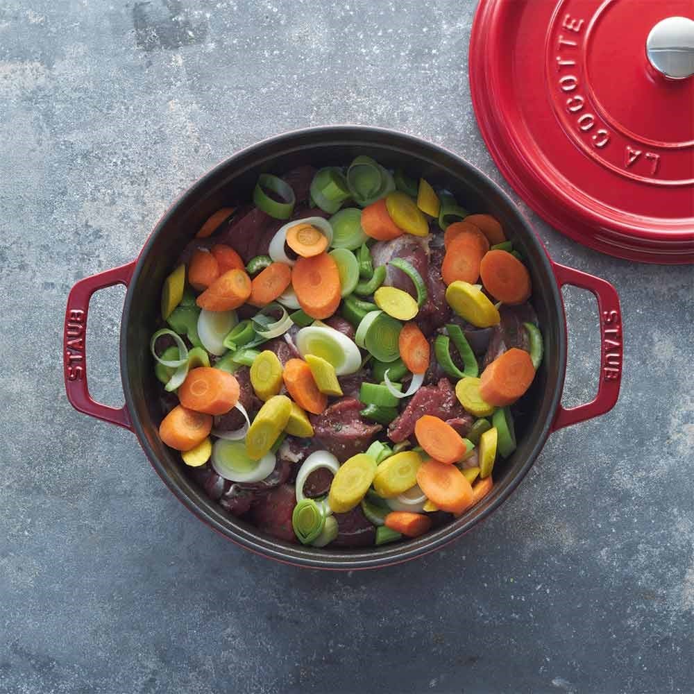 Staub B La Cocotte Döküm Tencere 24 cm 3,8 L KirazStaub
