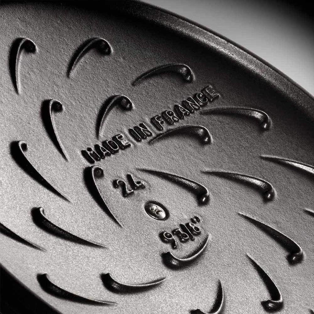 Staub Chistera Yağmur Efektli Döküm Tencere 24 cm Koyu MaviStaub
