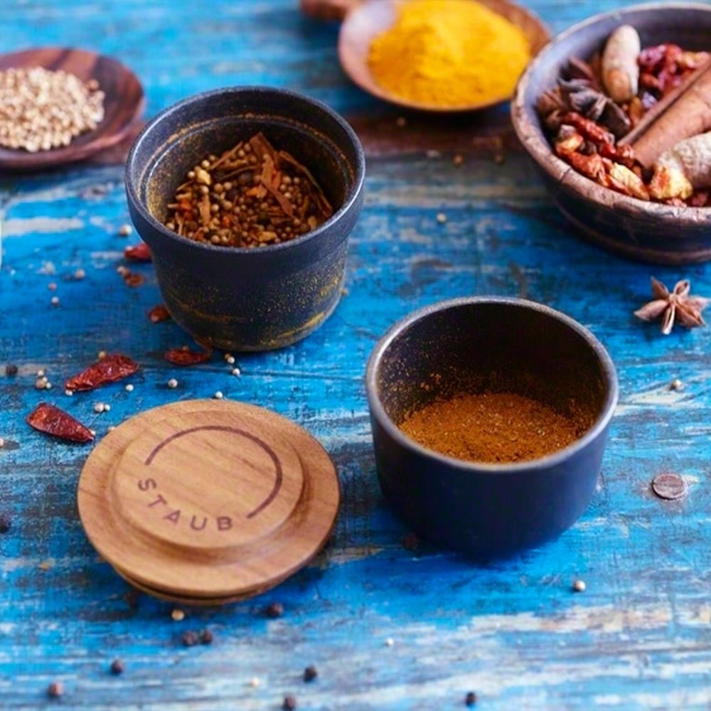 Staub Değirmen SiyahStaub