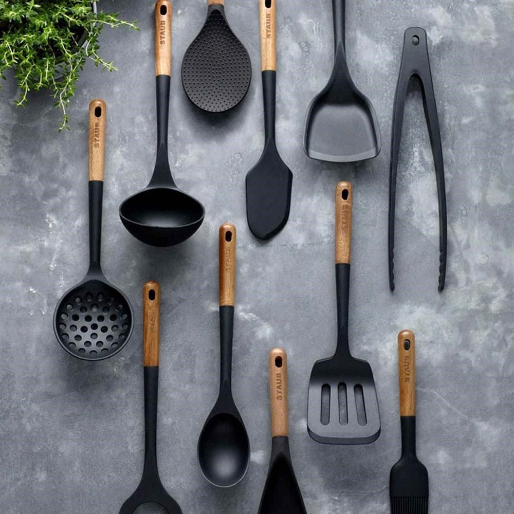 Staub Silikon Maşa SiyahStaub