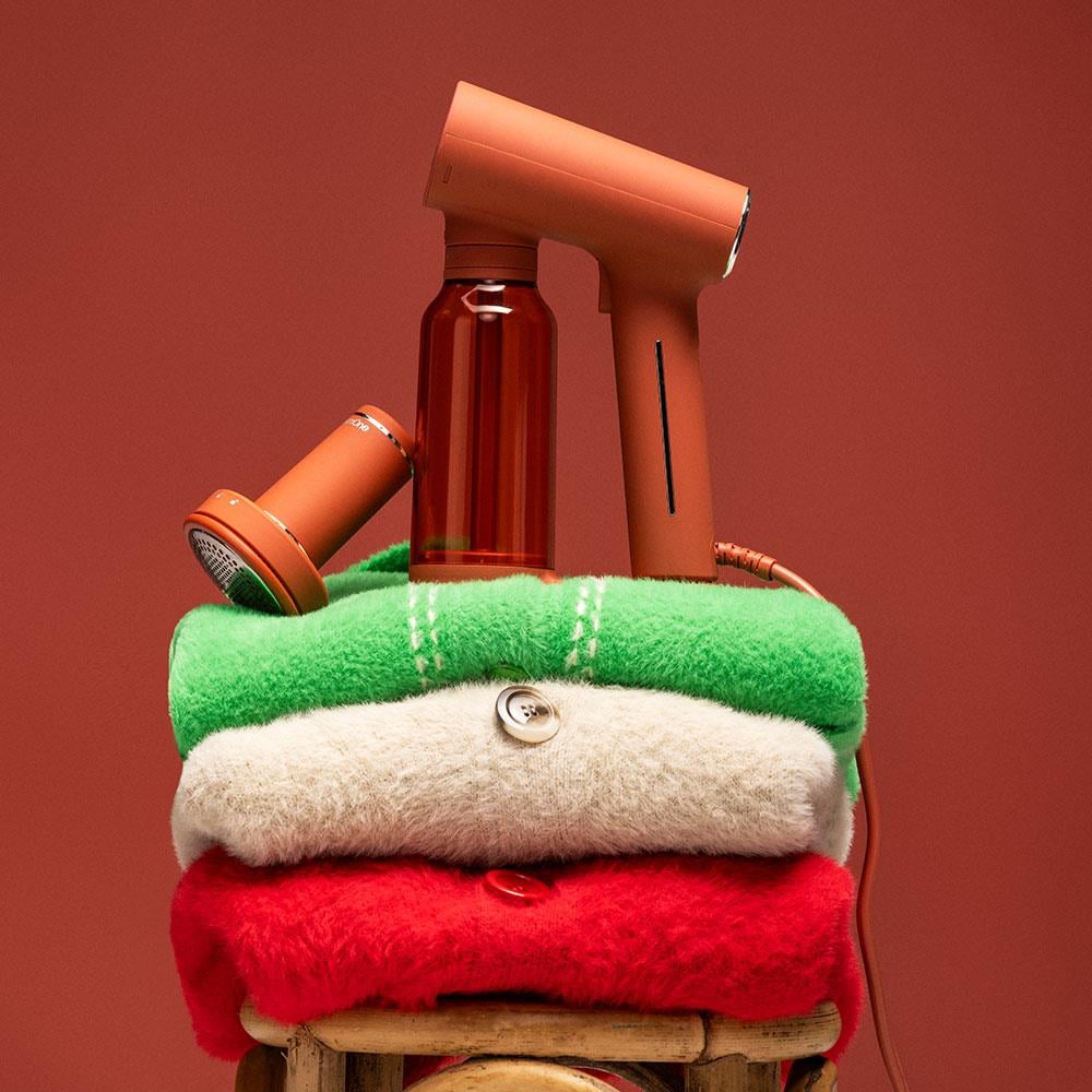 SteamOne RUST400 Karl XL Dikey Buharlı Ütü ve Giysi Tiftik Temizleme CihazıSteamOne