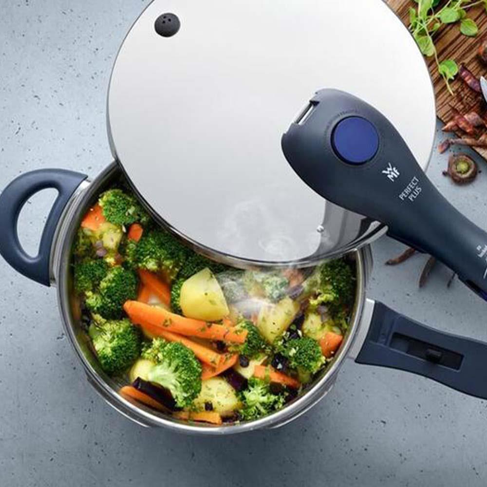 WMF Perfect Plus Düdüklü Tencere Seti 4.5 L + 3 LWMF
