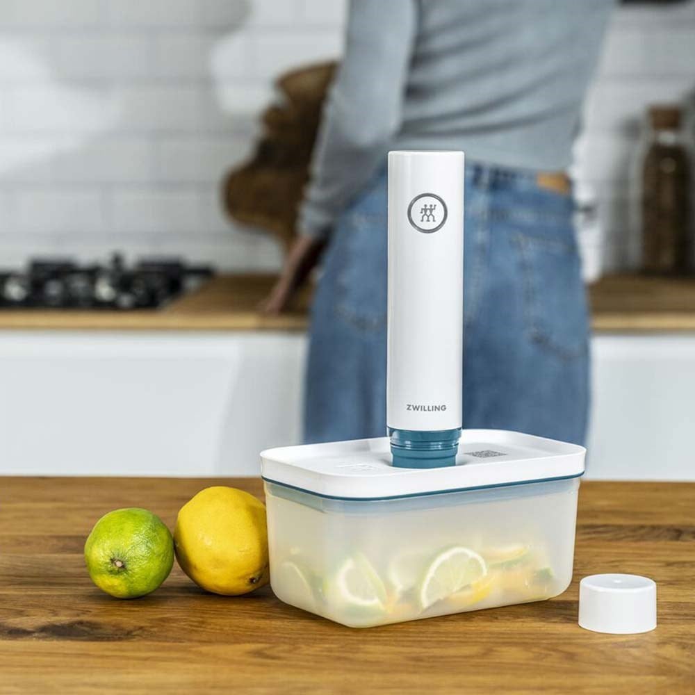 Zwilling Fresh & Save Vakumlu Saklama Kabı L Boyut Yarı Şeffaf 2,30 L Akdeniz MavisiZwilling