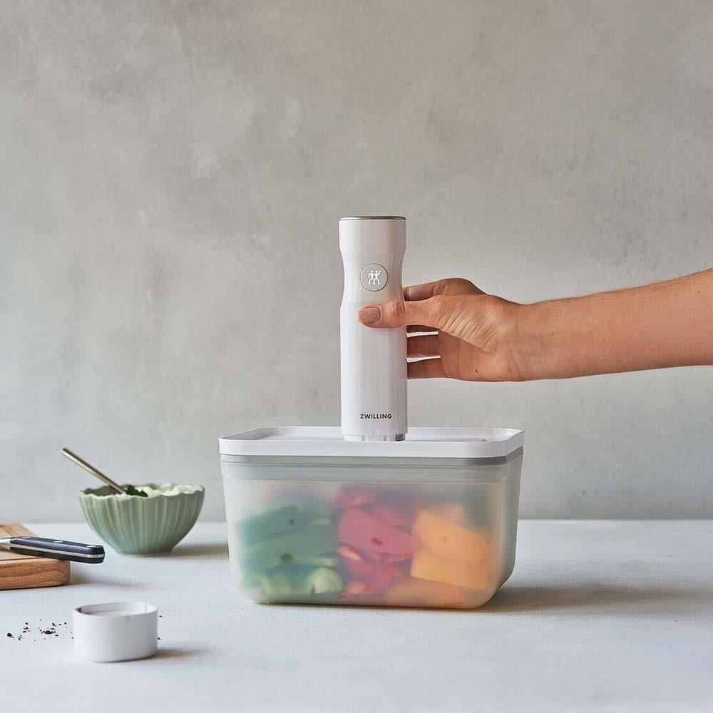 Zwilling Fresh & Save Vakumlu Saklama Kabı L 2,3 L Yarı Şeffaf-GriZwilling