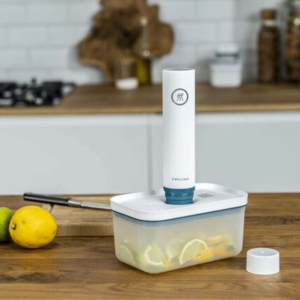 Zwilling Fresh & Save Vakumlu Saklama Kabı M Boyut Yarı Şeffaf 1,10 L Akdeniz MavisiZwilling
