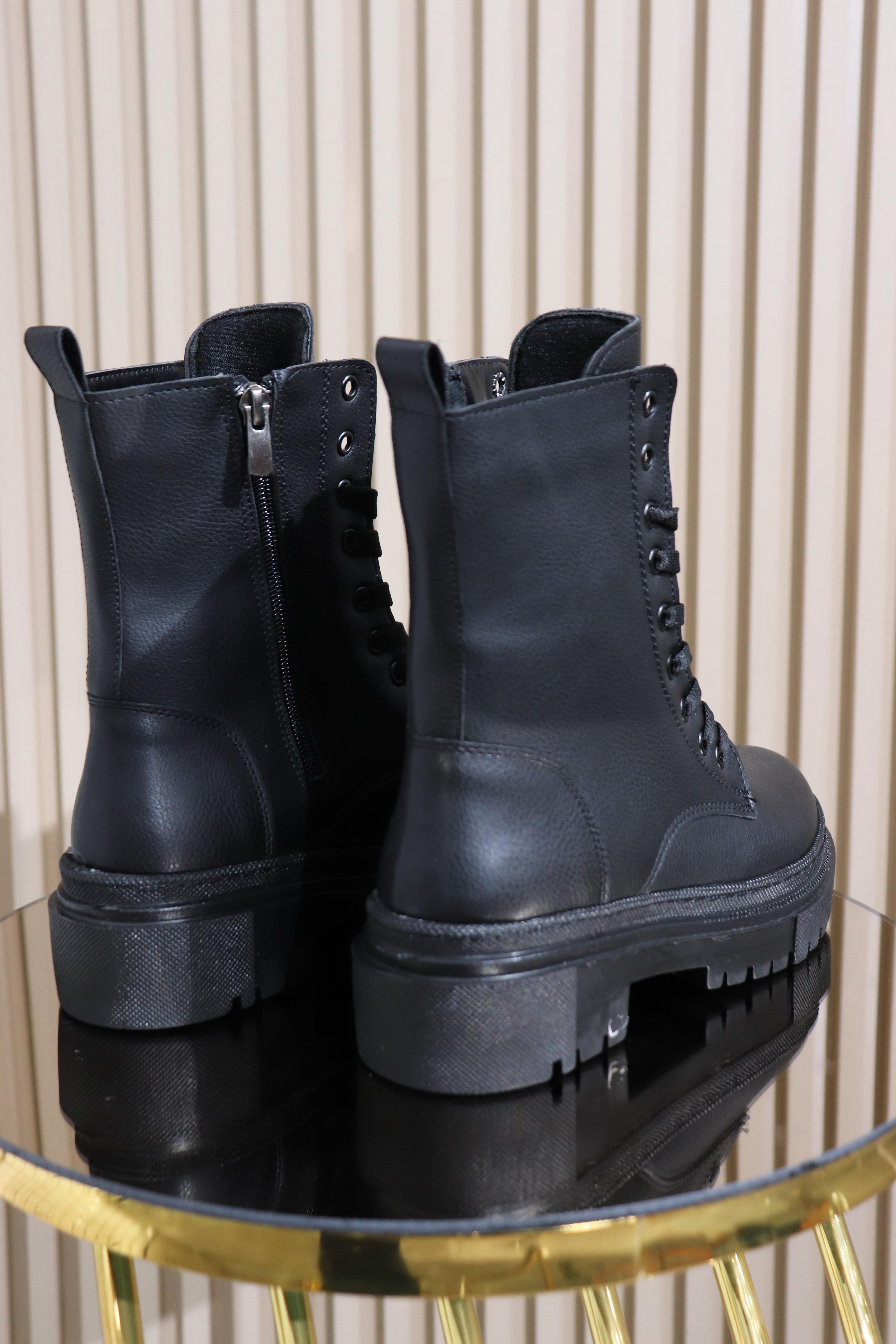 BAĞCIKLI KADIN POSTAL BOT 198