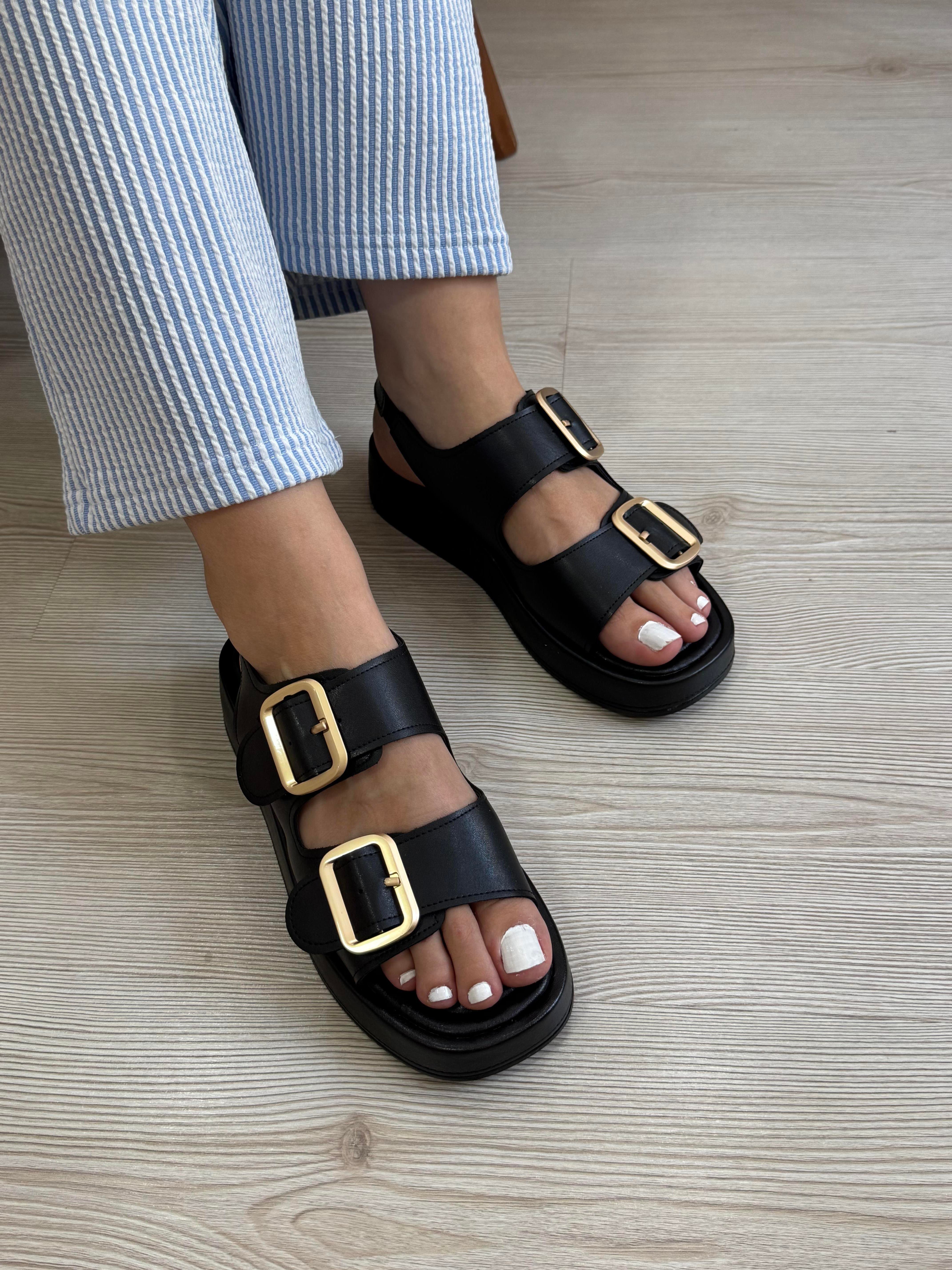 ÇİFT KEMER TOKALI KADIN SANDALET 252