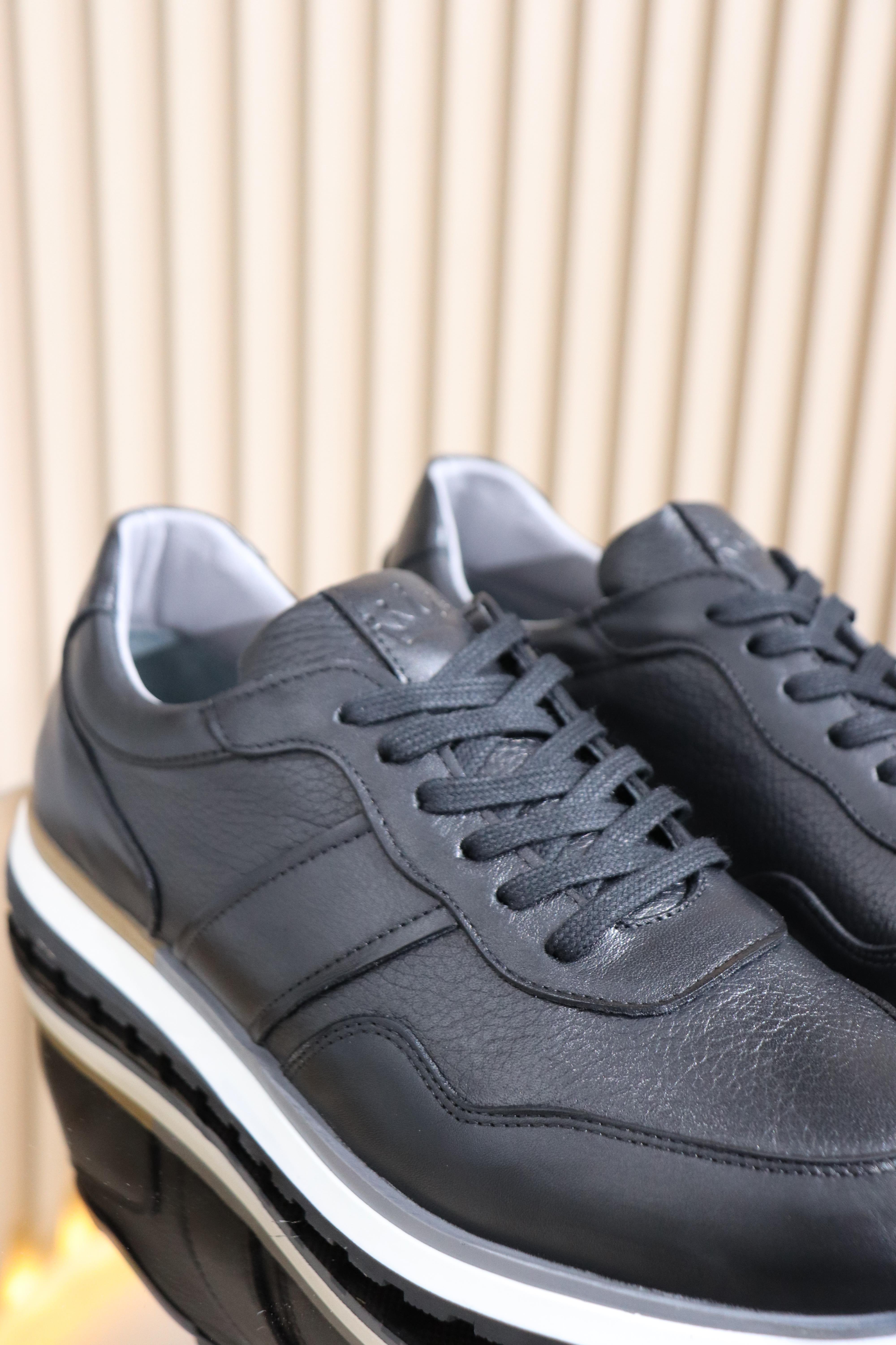 HAKİKİ DERİ BACIKLI ERKEK SPOR AYAKKABI S-008