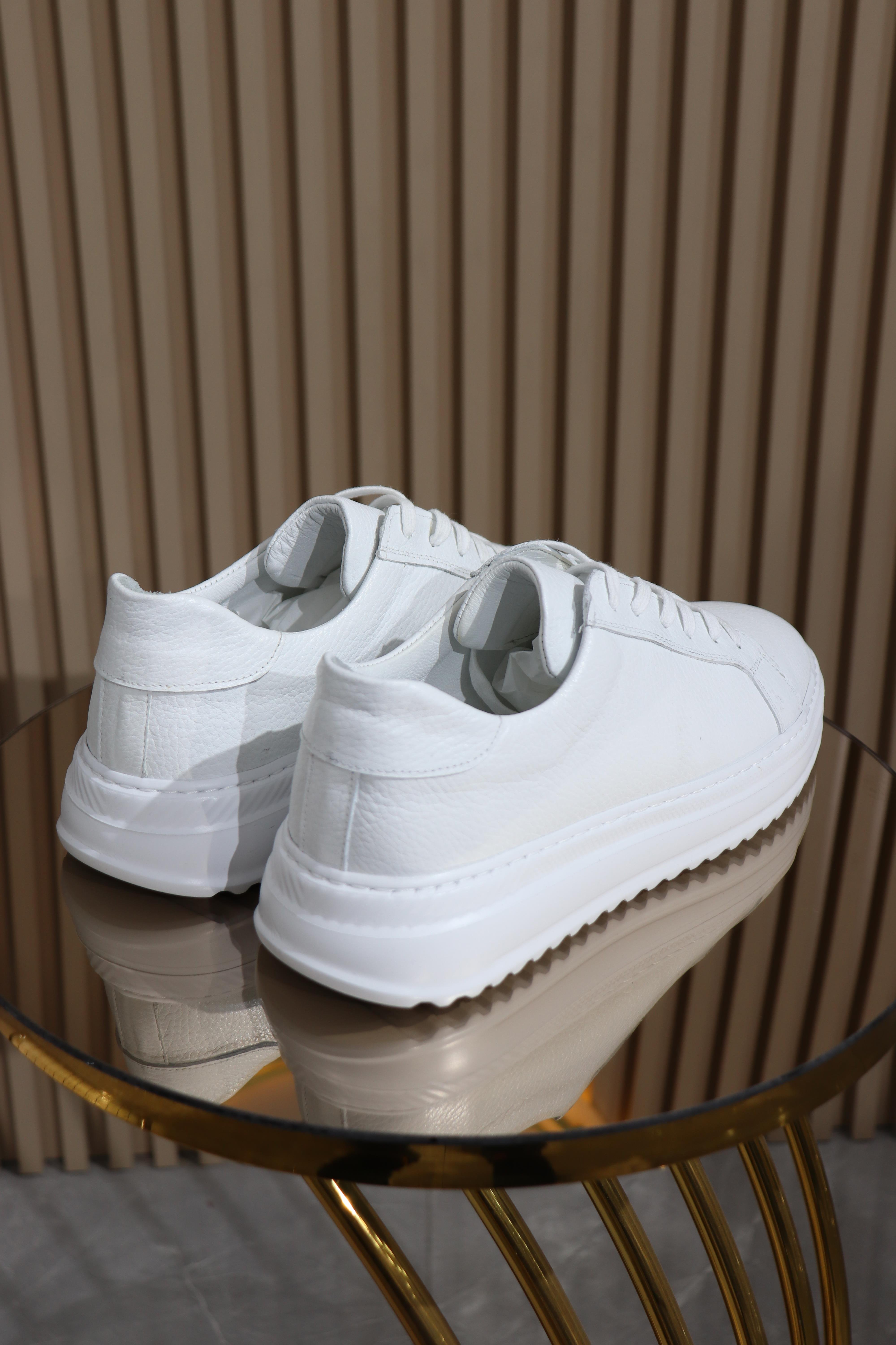 HAKİKİ DERİ BAĞCIKLI ERKEK SPOR AYAKKABI S-006