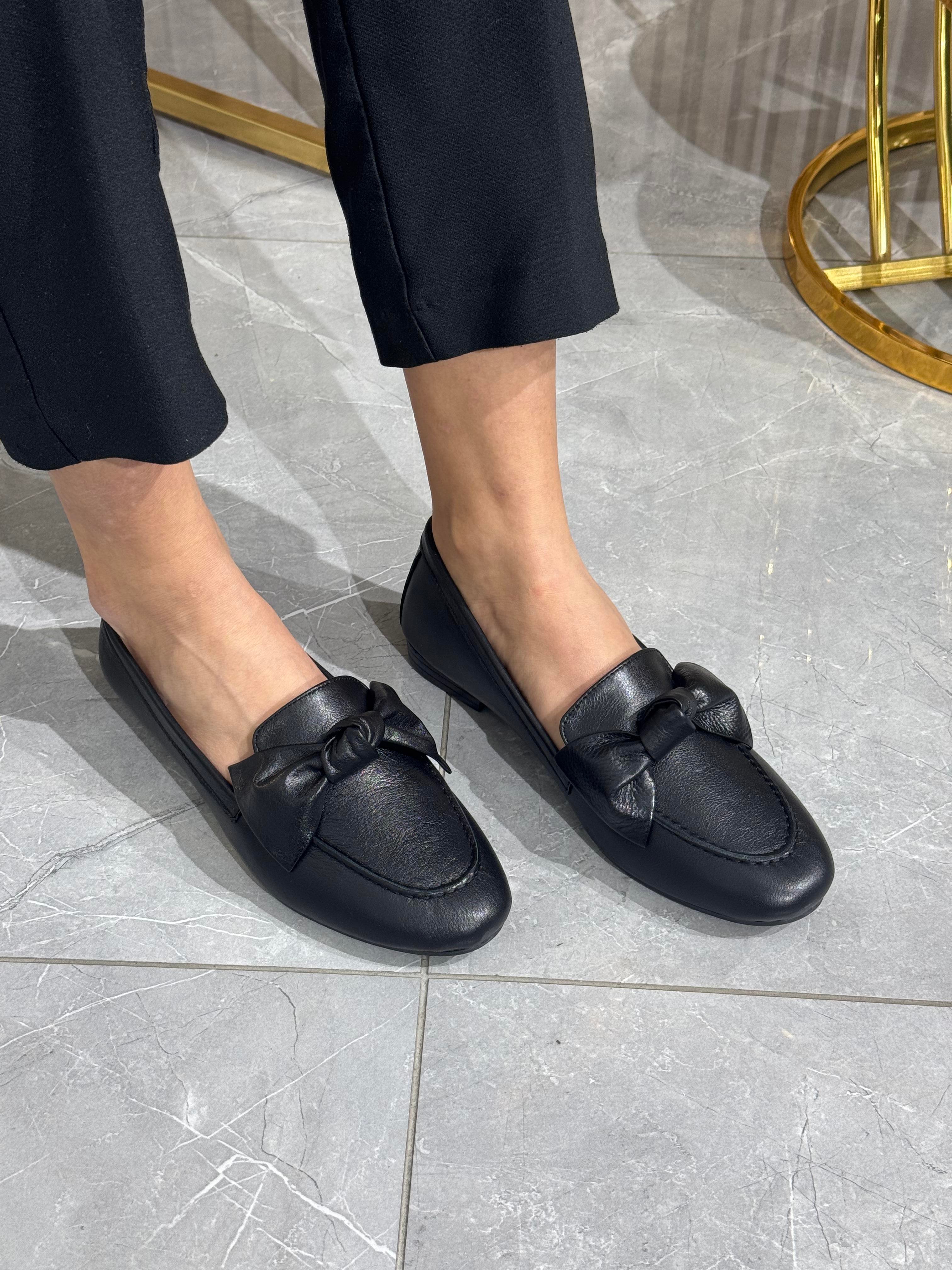 Hakiki Deri Kurdaleli Kadın Babet Ayakkabı 108