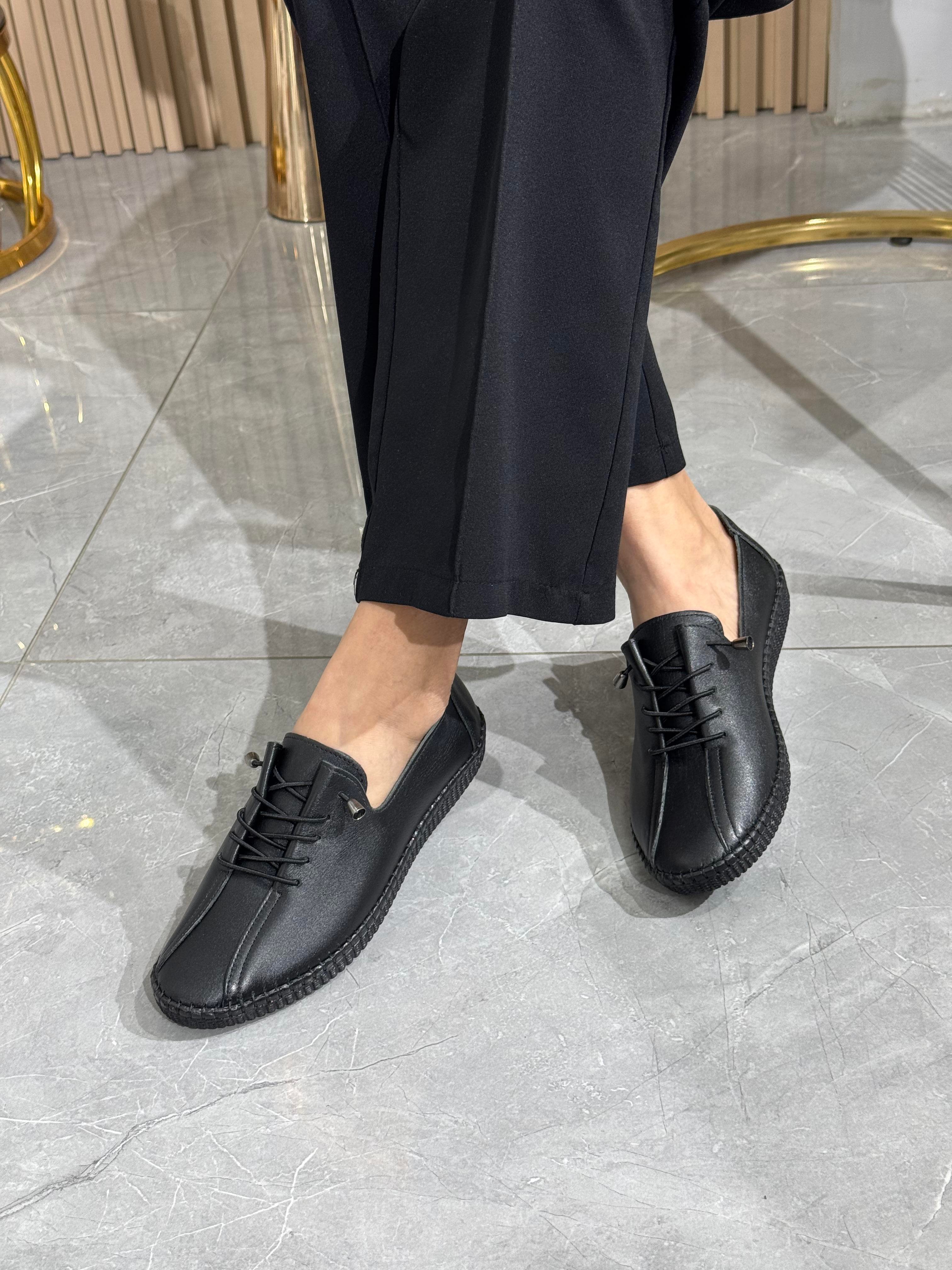 Hakiki Deri Lastikli Kadın Babet Ayakkabı 2880