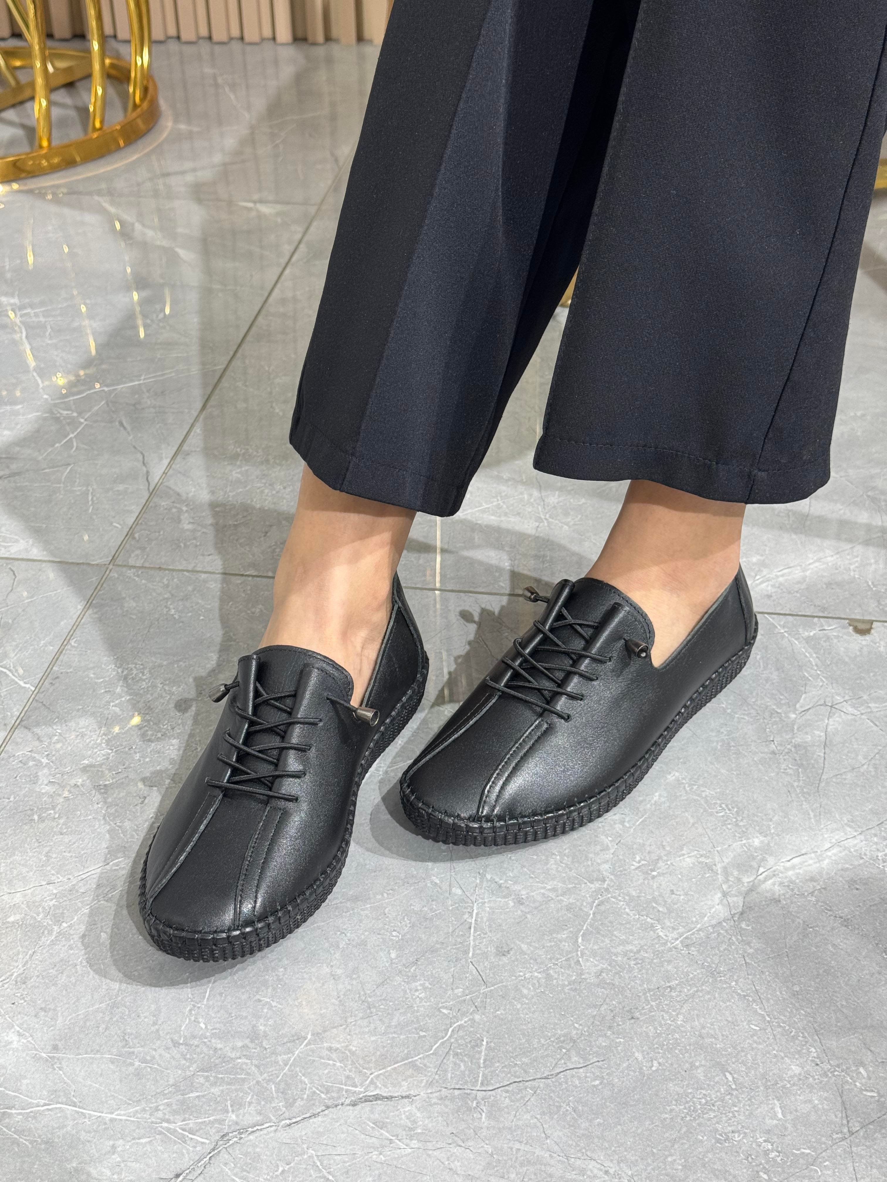 Hakiki Deri Lastikli Kadın Babet Ayakkabı 2880