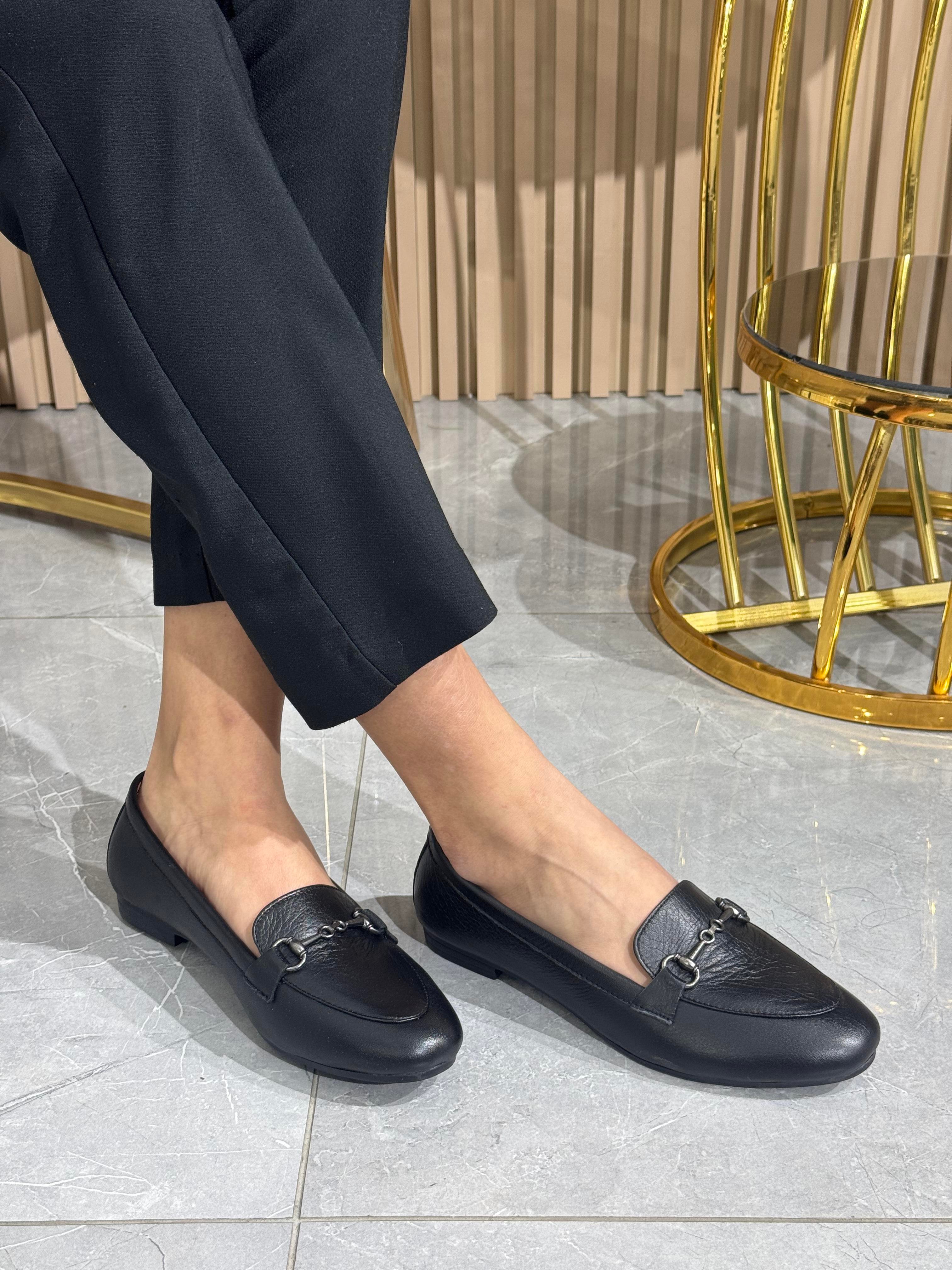 Hakiki Deri Tokalı Kadın Babet Ayakkabı 102