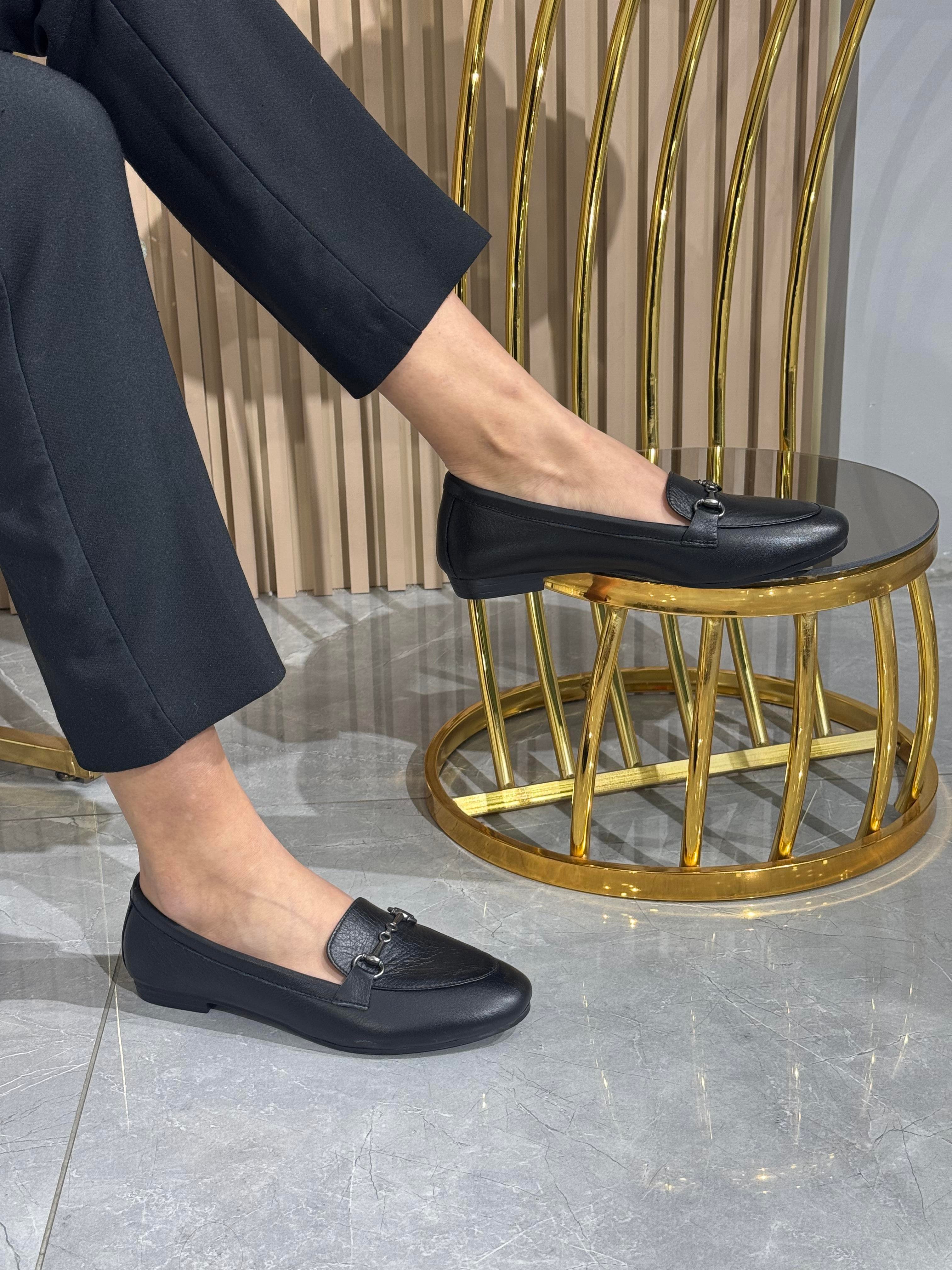 Hakiki Deri Tokalı Kadın Babet Ayakkabı 102