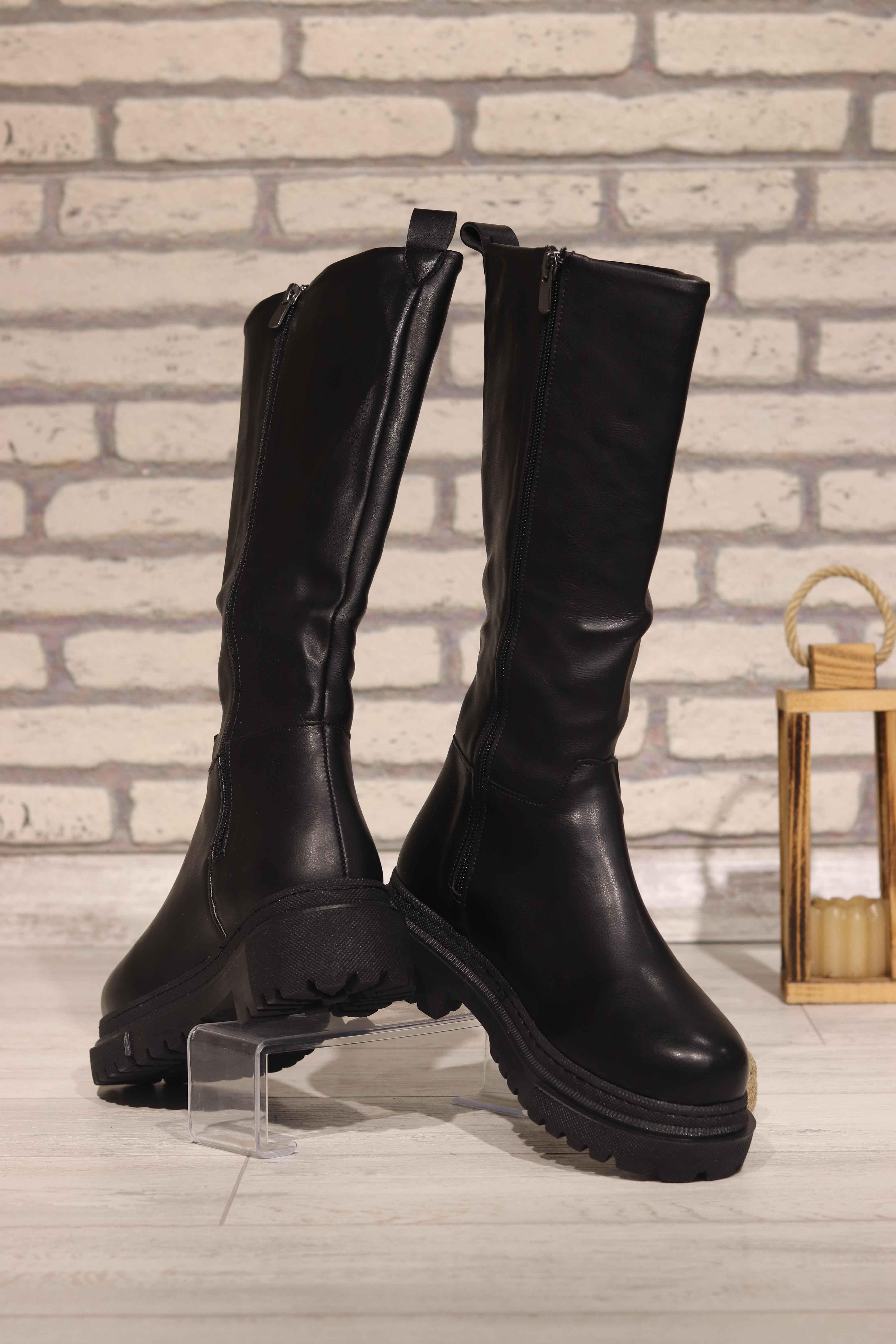 Kalın Taban Dizaltı Kadın Çizme 265 - SIYAH