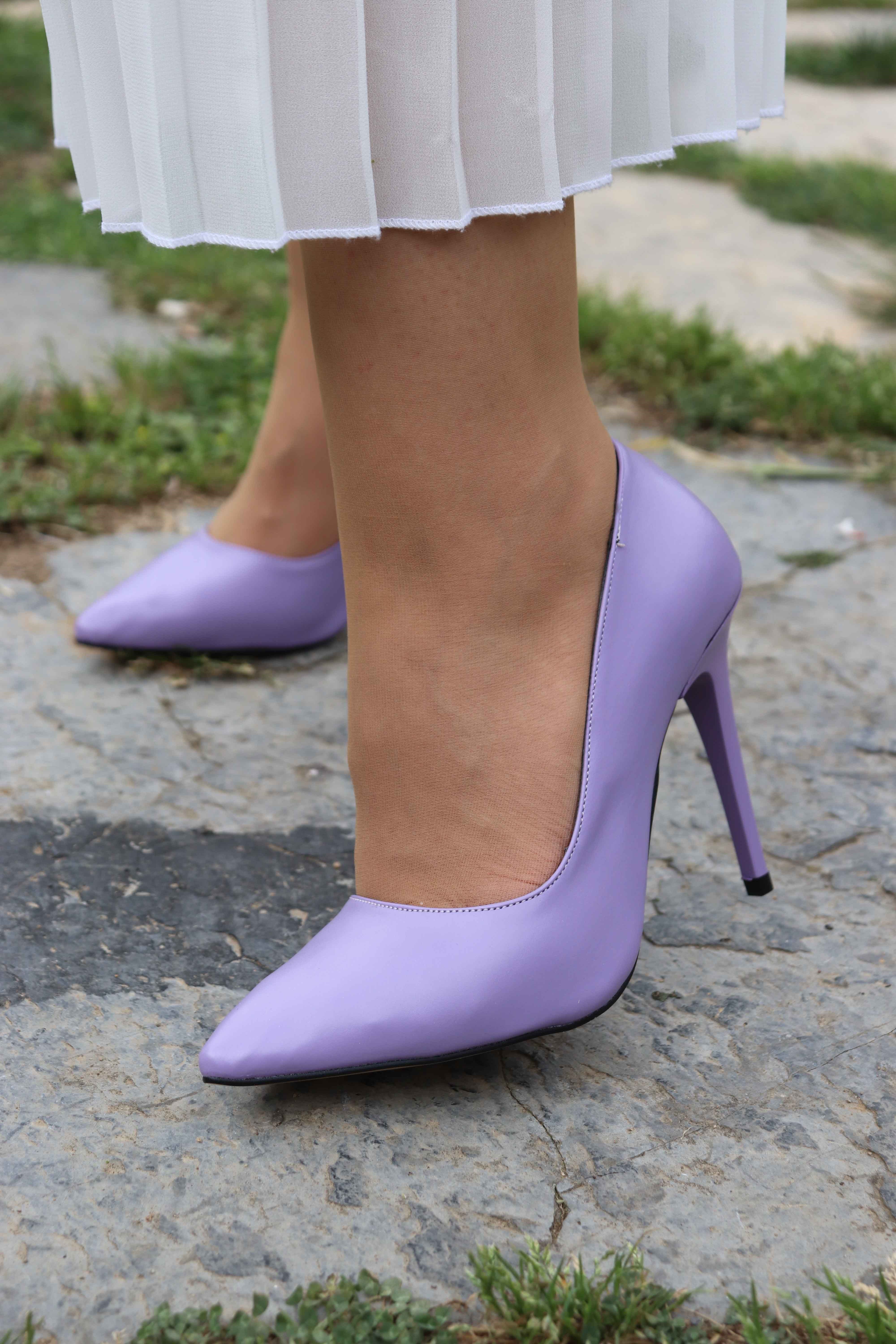 Kapalı Stiletto Topuklu Ayakkabı 511